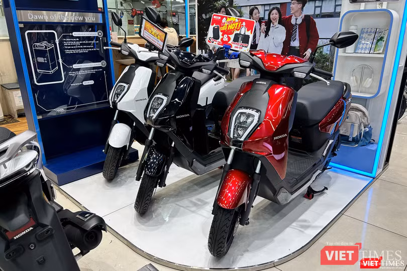 vt-Chịu sức ép từ VinFast, loạt xe máy điện Nhật Bản giảm giá trước thềm 2026 - Ảnh 3.jpg