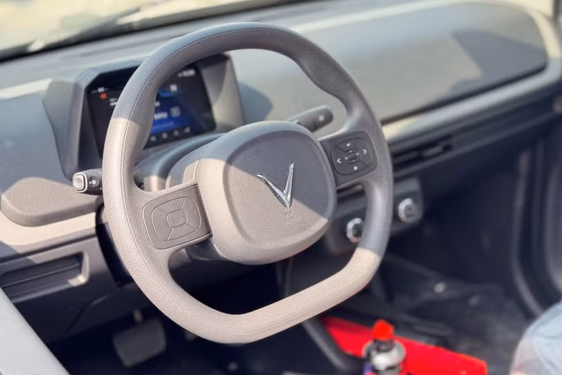 Ô tô điện nhỏ nhất của VinFast có mặt tại đại lý, giá 269 triệu đồng - 9.jpg