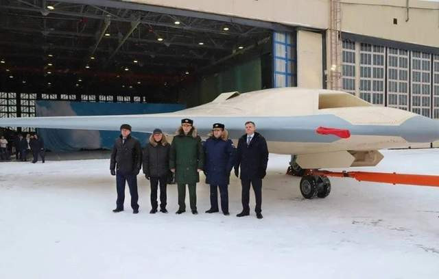 Kich thuoc S-70 rat lon.jpeg