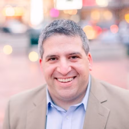 Ông Abraham Denmark.jpg