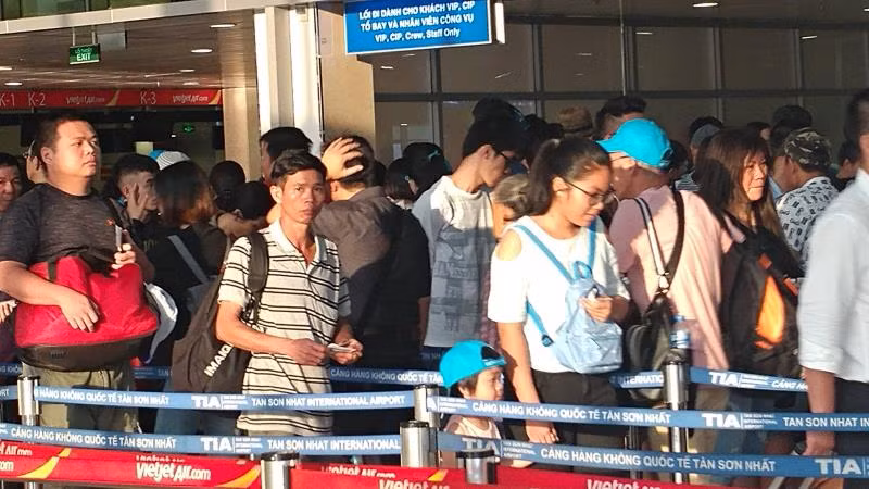 Khu vực kiểm tra an ninh ở sân bay (ảnh: Phan Tư)