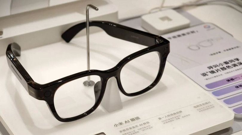 Kính thông minh hỗ trợ AI của Xiaomi. Ảnh: SCMP/