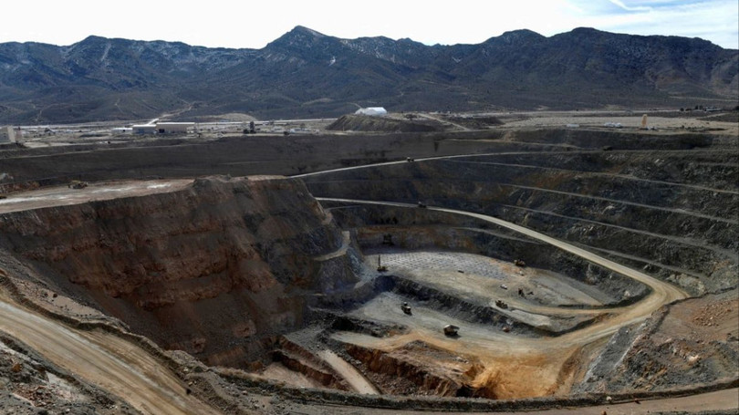 Mỏ đất hiếm lộ của MP Materials ở Mountain Pass, California. Ảnh: Reuters.