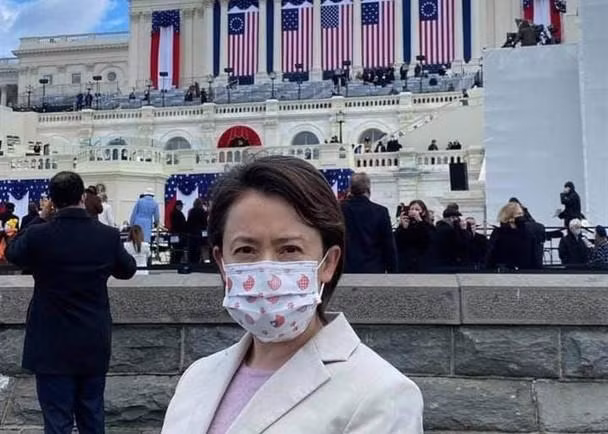 Lần đầu tiên trong 42 năm kể từ sau 1979, bà Tiêu Mỹ Cầm, Đại diện Đài Loan tại Mỹ được ông Joe Biden mời dự Lễ nhậm chức tổng thống (Ảnh: Dwnews).
