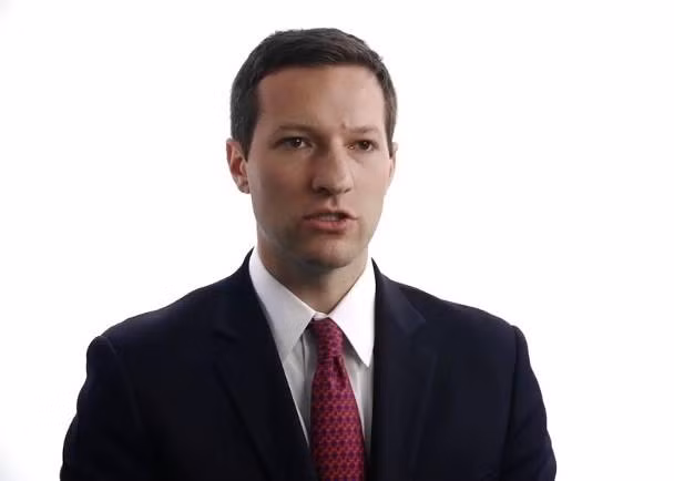 Ông Ely Ratner - cố vấn chính về các vấn đề Trung Quốc cho tân Bộ trưởng Quốc phòng (Ảnh: Dongfang).