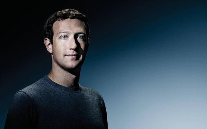 Mark Zuckerberg đã phải thừa nhận rằng thông tin giả mạo sẽ tồn tại như "một phần tất yếu" của Facebook. Mark Zuckerberg đã phải thừa nhận rằng thông tin giả mạo sẽ tồn tại như "một phần tất yếu" của Facebook.