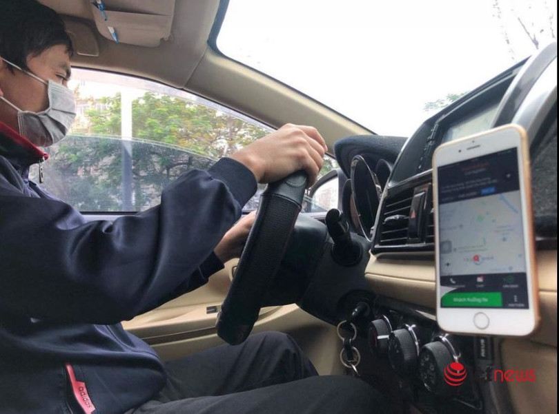 Dịch vụ Grabcar đang bắt đầu mở rộng hoạt động ở nhiều địa phương. Ảnh: Duy Vũ