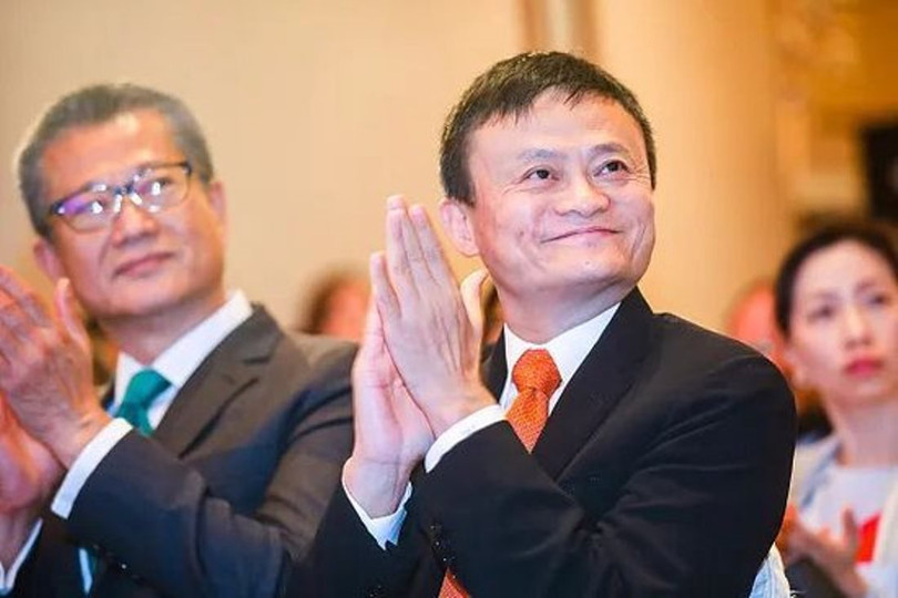 Jack Ma va Joe Tsai.jpg