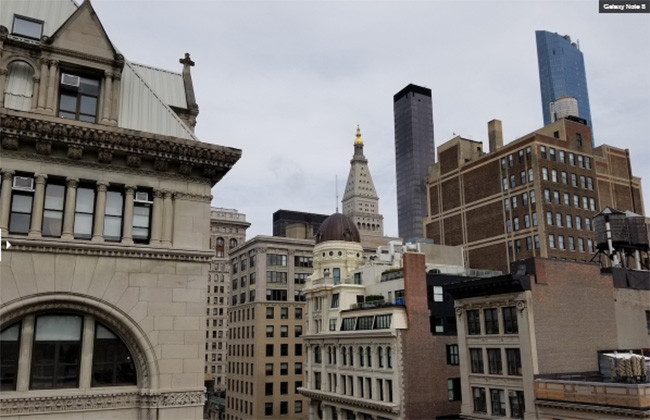 So ảnh chụp iPhone 8 Plus và Galaxy Note 8: ai mới đích thực là "vua"? ảnh 2