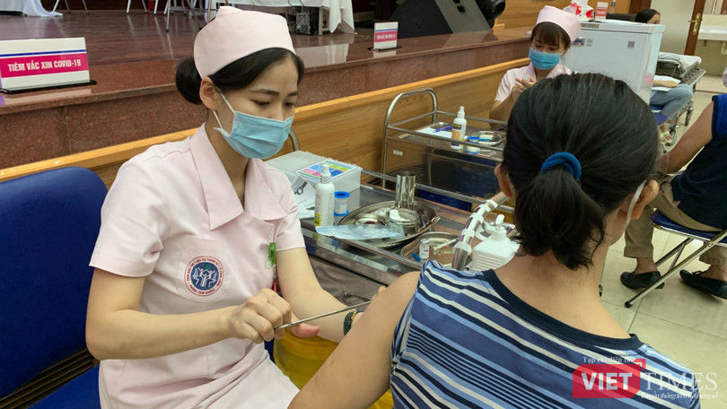 VT_tiêm an toàn.JPG