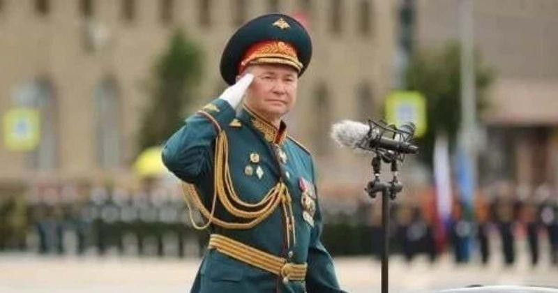 Trung tướng Andrei Mordvichev, Tư lệnh Tập đoàn quân 8. Trung tướng Andrei Mordvichev, Tư lệnh Tập đoàn quân 8.