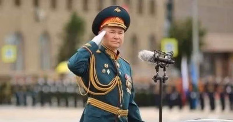 Trung tướng Andrei Mordvichev, Tư lệnh Tập đoàn quân 8.