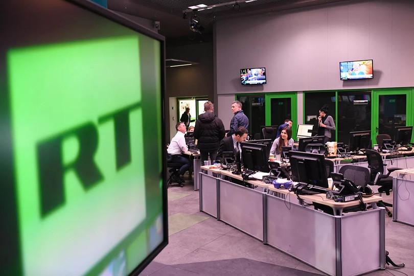 Trang web của đài truyền hình Nga RT bị nhóm Anonymous tấn công (Ảnh: Sputnik).