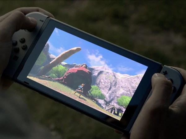 Giới đầu tư chưa tin tưởng máy chơi game Nintendo Switch?