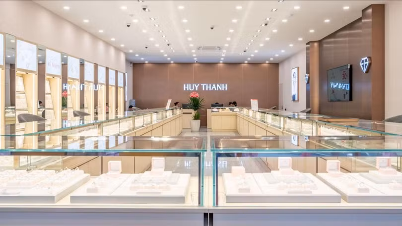 Huy Thanh Jewelry bị nêu tên do chậm đóng BHXH gần 700 triệu đồng.