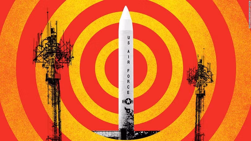 FBI nói các thiết bị gián điệp của Huawei trong các trạm phát sóng đã chặn thu, nghe lén thông tin bí mật của Mỹ (Ảnh: CNN).