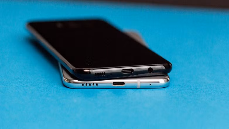 Cuộc chiến giữa LG V30 và Samsung Galaxy S8+. ảnh 2