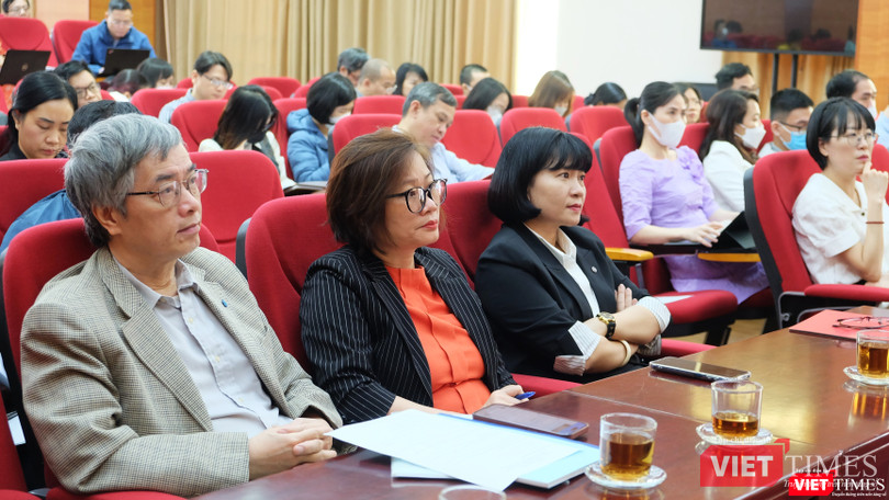 Các đại biểu dự hội thảo về V- COMPAS