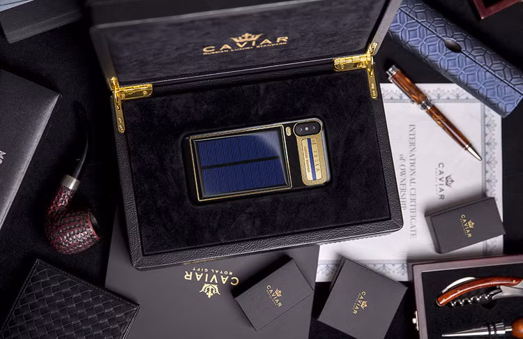 Chiêm ngưỡng chiếc iPhone X Tesla giá chát 4000 USD ảnh 7