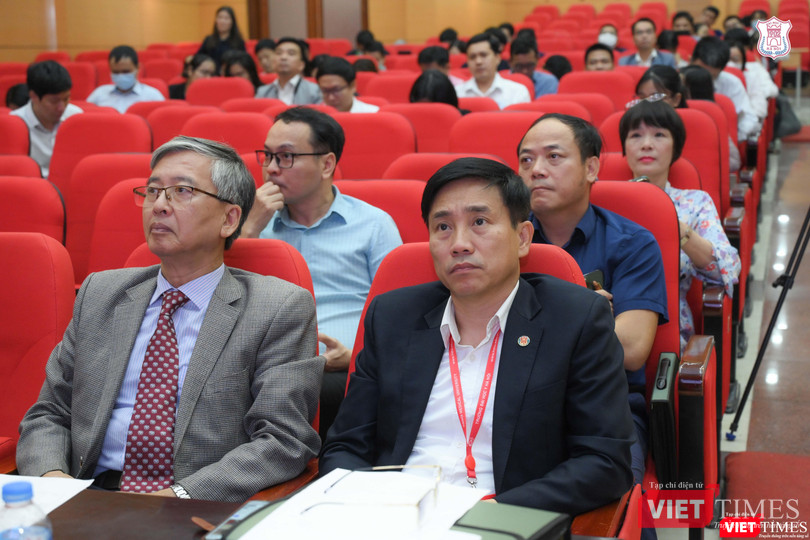 Hội nghị Khoa học nghiên cứu sinh của Trường Đại học Y Hà Nội là một trong những sự kiện lớn nhân 120 năm thành lập Trường Hội nghị Khoa học nghiên cứu sinh của Trường Đại học Y Hà Nội là một trong những sự kiện lớn nhân 120 năm thành lập Trường