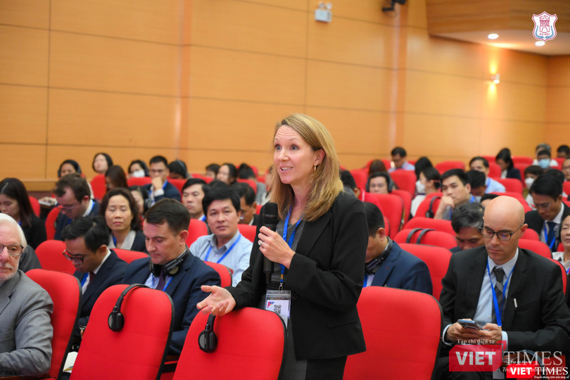 Hội nghị là diễn đàn học thuật của các chuyên gia trong nước và quốc tế Hội nghị là diễn đàn học thuật của các chuyên gia trong nước và quốc tế