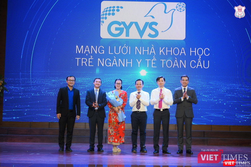 Ban chủ nhiệm khóa I Mạng lưới nhà khoa học trẻ ngành Y tế toàn cầu, nhiệm kỳ 2022 - 2027 ra mắt