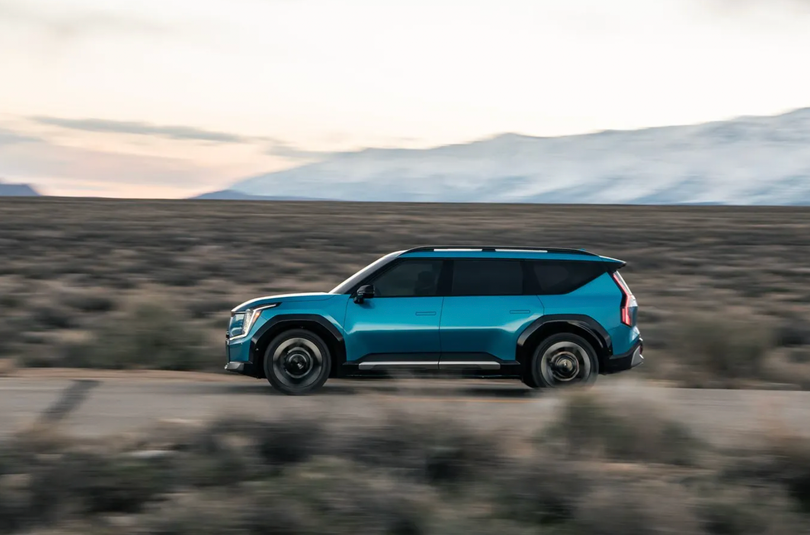 KIA-EV9-2.png