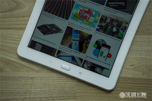 Cận cảnh máy tính bảng Samsung Galaxy A 2016 hỗ trợ S Pen