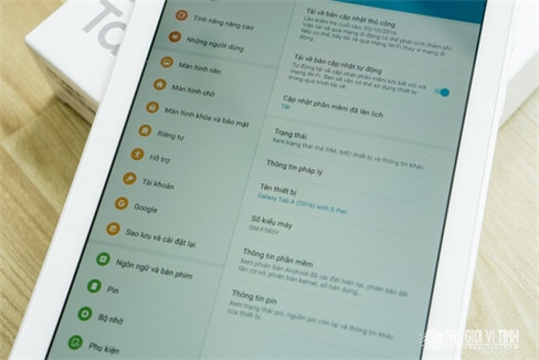 Cận cảnh máy tính bảng Samsung Galaxy A 2016 hỗ trợ S Pen