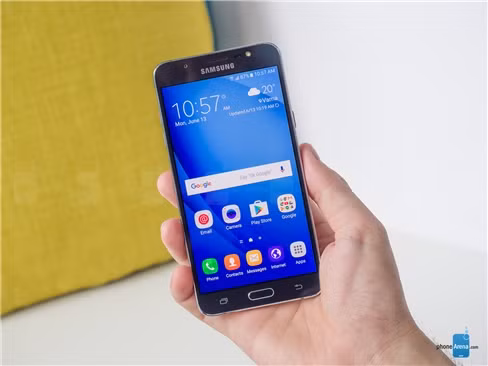 Samsung âm thầm phát triển Galaxy J7 2017