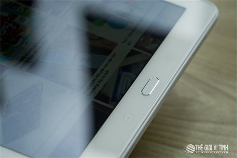 Cận cảnh máy tính bảng Samsung Galaxy A 2016 hỗ trợ S Pen