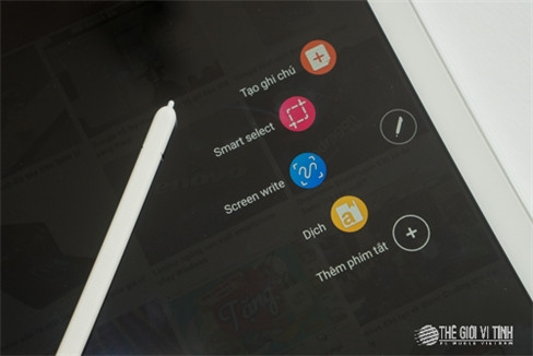 Cận cảnh máy tính bảng Samsung Galaxy A 2016 hỗ trợ S Pen