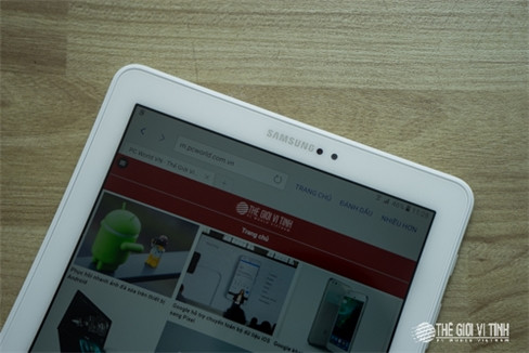 Cận cảnh máy tính bảng Samsung Galaxy A 2016 hỗ trợ S Pen