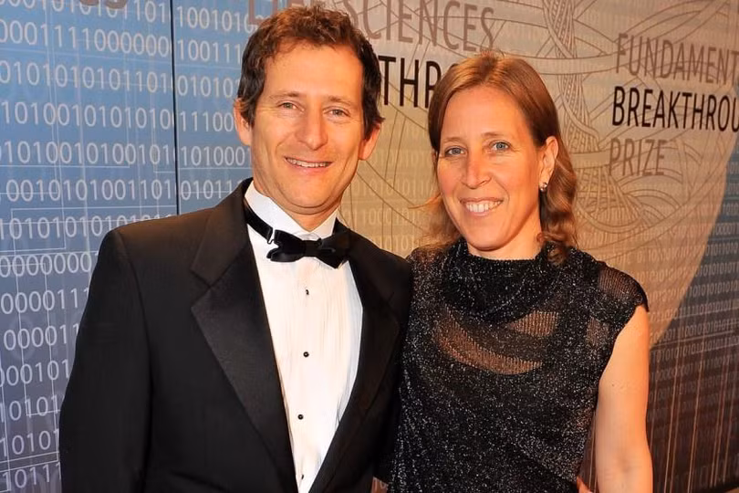 Susan Wojcicki (phải) và chồng Dennis Troper, cũng là nhân viên tại Google. Ảnh: LA Times.