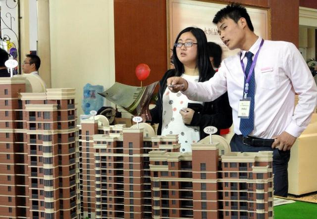 Quá trình đầu cơ bất động sản trong 20 năm qua đã để lại hậu quả gì cho thị trường bất động sản Trung Quốc? Quá trình đầu cơ bất động sản trong 20 năm qua đã để lại hậu quả gì cho thị trường bất động sản Trung Quốc?