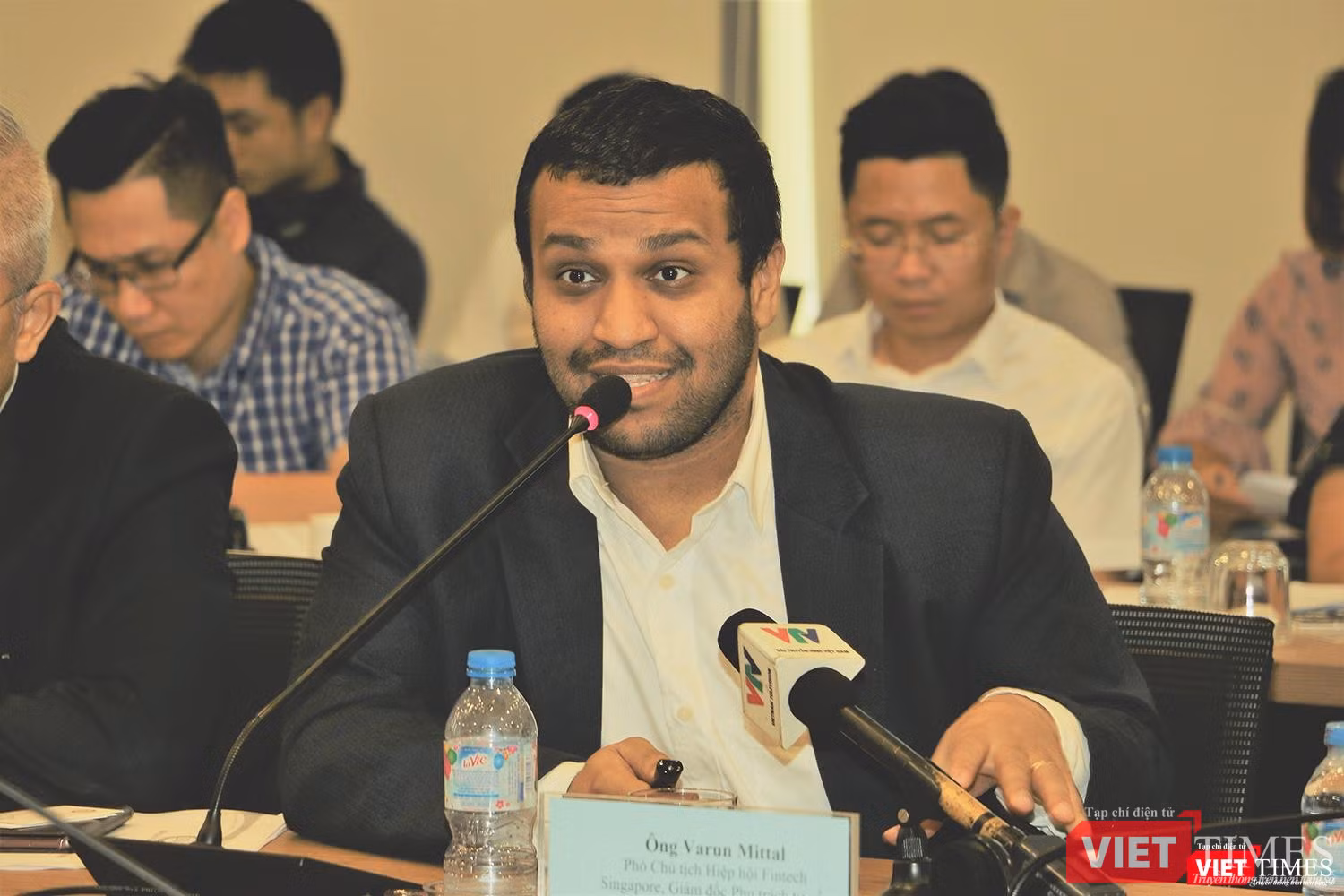 ông Varun Mital ông Varun Mital