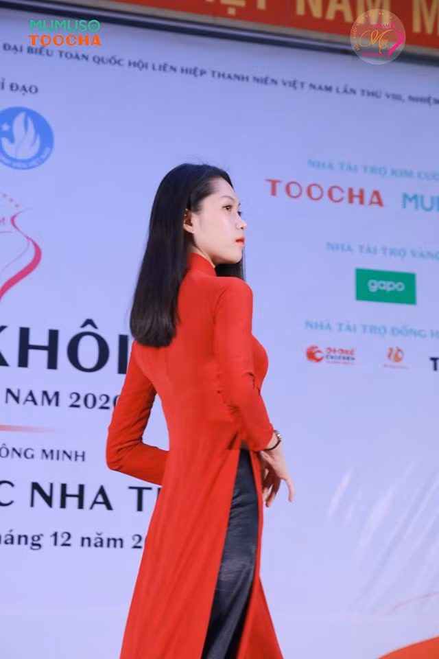 Sinh viên Đại học Nha Trang Sinh viên Đại học Nha Trang