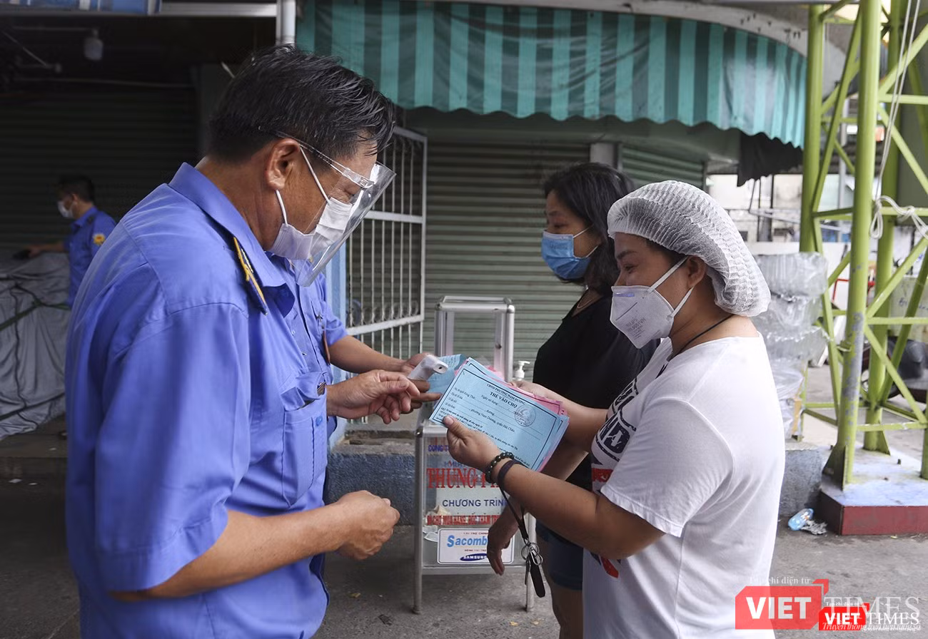 Kiểm tra phiếu đi chợ Kiểm tra phiếu đi chợ