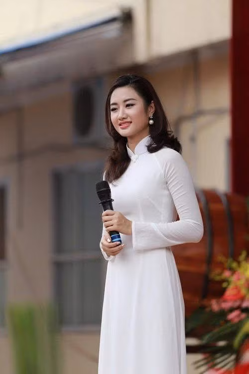 Hoa hậu Thu Ngân