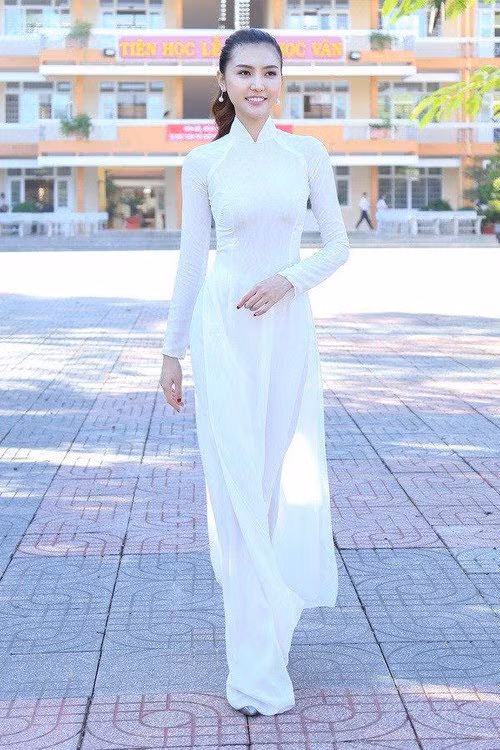 Hoa hậu Ngọc Duyên