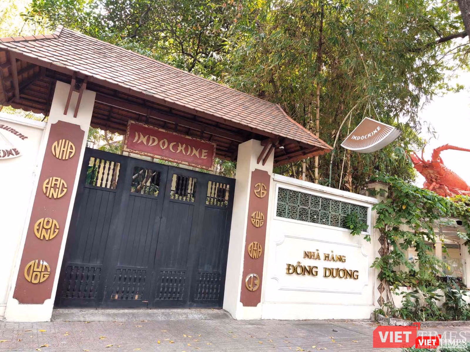 Nhà hàng Indochine đóng cửa trong quãng thời gian cách ly toàn xã hội để phòng dịch nay đã mở lại nhưng vắng khách (Ảnh: Hòa Bình) 
