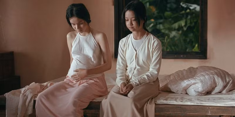 Trà My trong cảnh Mây mang bầu và diễn viên nhí Lâm Thanh Mỹ Trà My trong cảnh Mây mang bầu và diễn viên nhí Lâm Thanh Mỹ