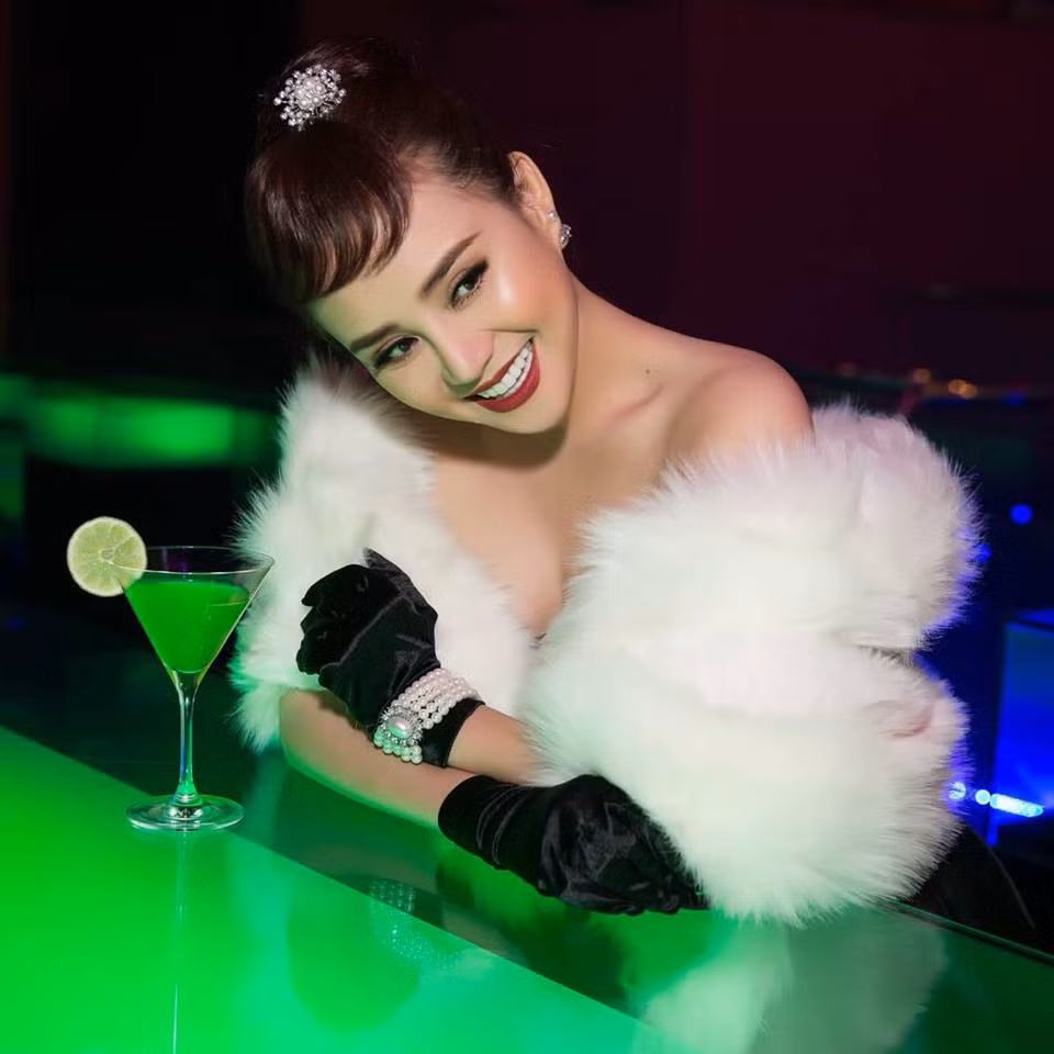 "Giỏi thật phải tự mình làm hit" - Vy Oanh khẳng định "Giỏi thật phải tự mình làm hit" - Vy Oanh khẳng định