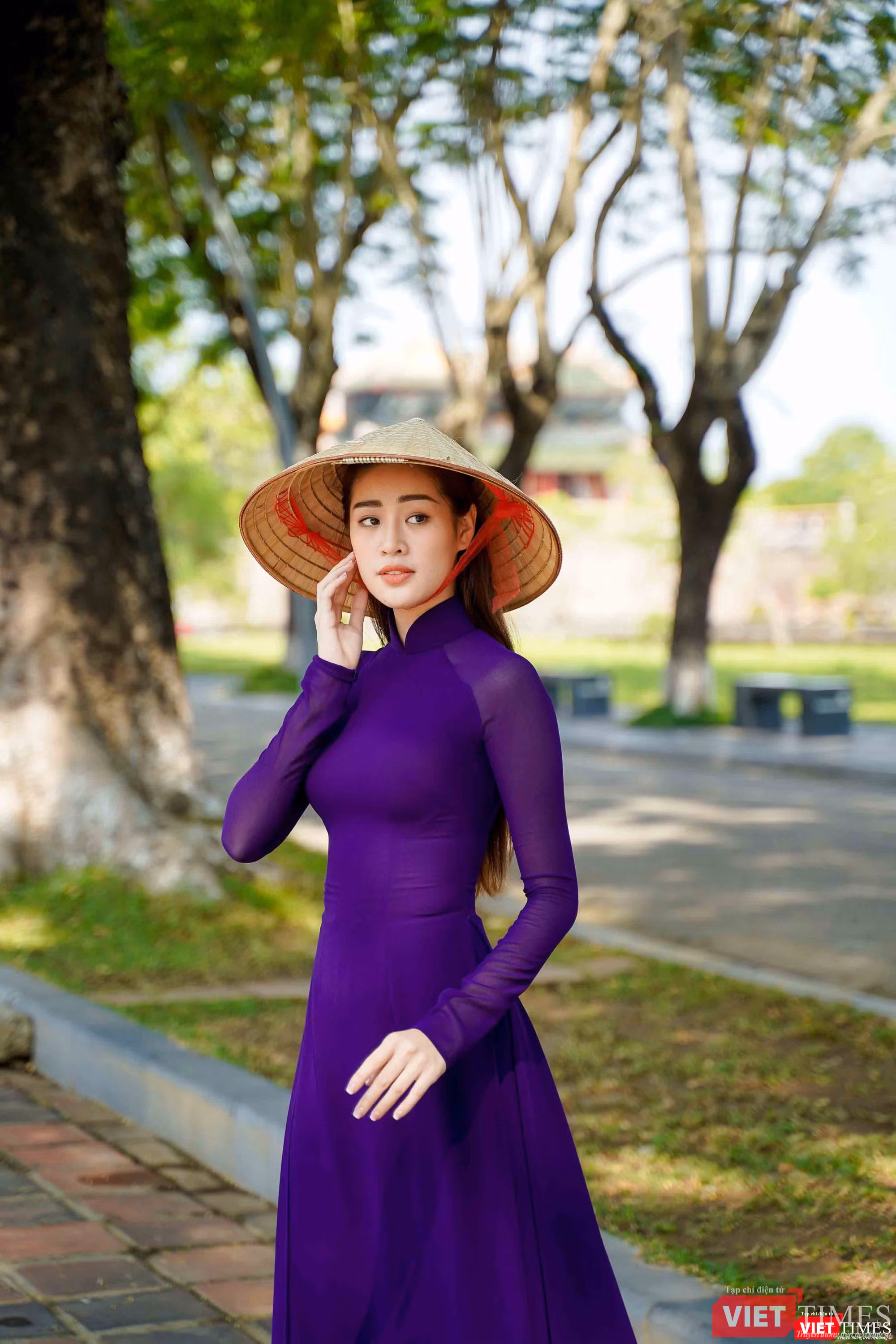 Hoa hậu Khánh Vân hóa cô gái Huế mộng mơ Hoa hậu Khánh Vân hóa cô gái Huế mộng mơ