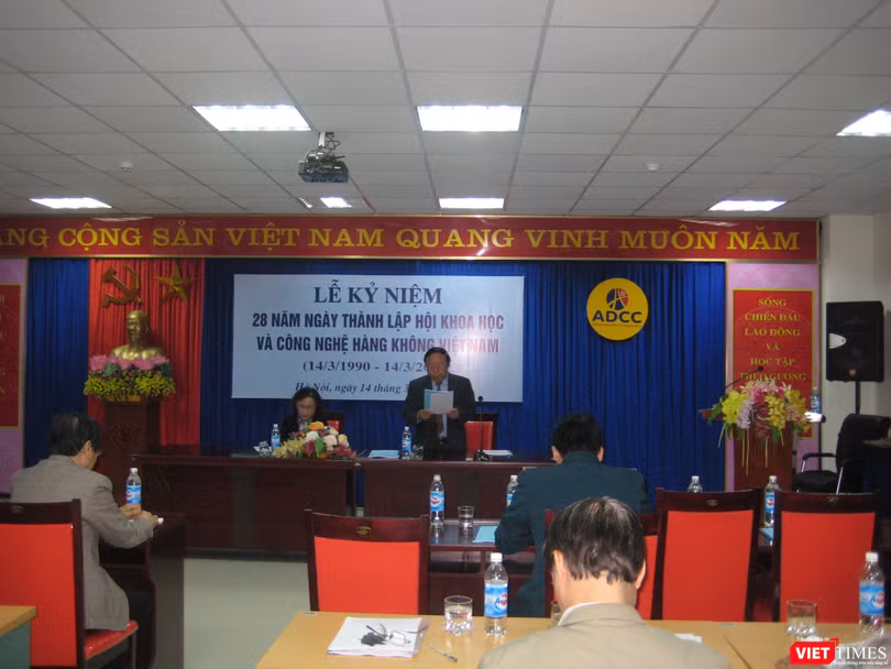 TS Trần Quang Châu - Chủ tịch Hội Khoa học & Công nghệ Hàng không Việt Nam phát biểu tại lễ kỷ niệm