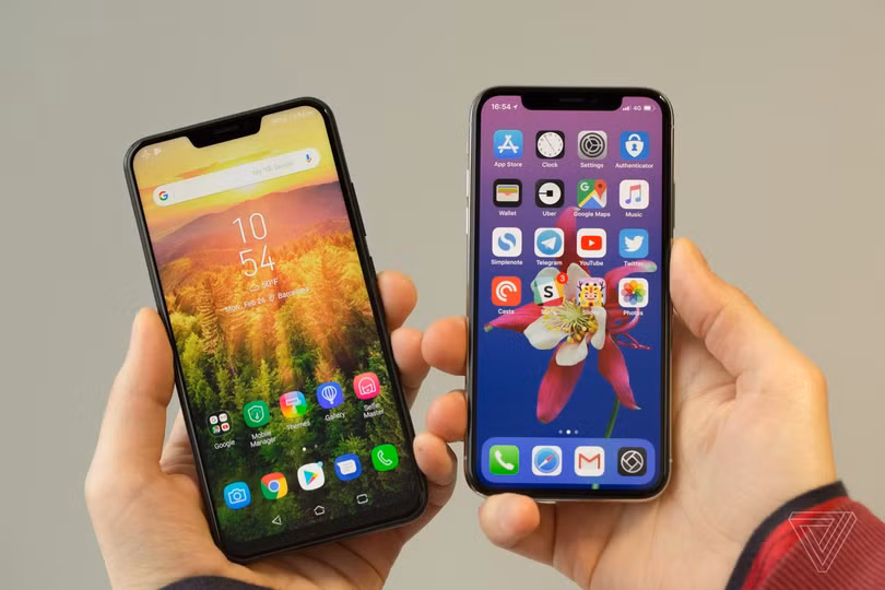 Vì sao các hãng sản xuất điện thoại Android đều sao chép tai thỏ iPhone X? ảnh 1
