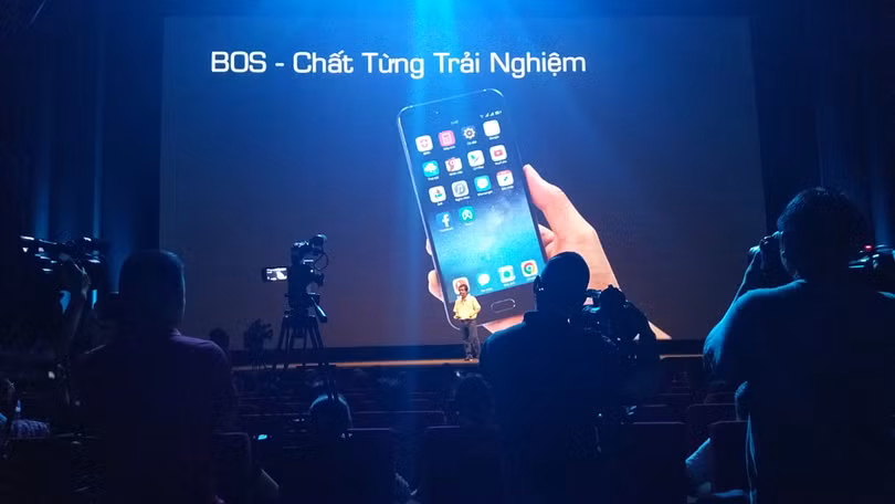 CEO Nguyễn Tử Quảng: Bphone 2017 giá 9.789.000 đồng, mở bán từ 19/8 tới ảnh 5