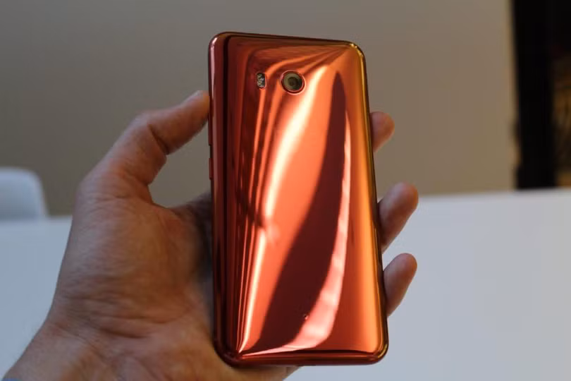 HTC đang lỗ nặng! ảnh 1