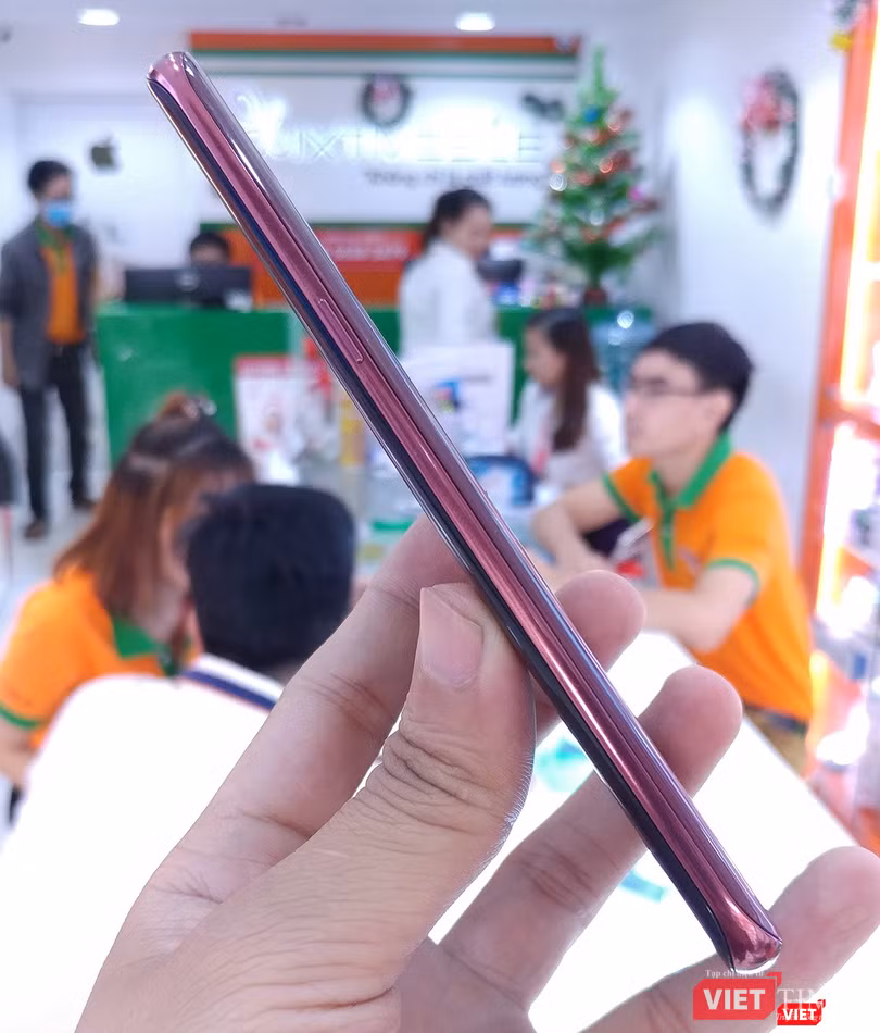Phiên bản Galaxy S8 màu độc, lạ, xuất hiện tại Việt Nam ảnh 5