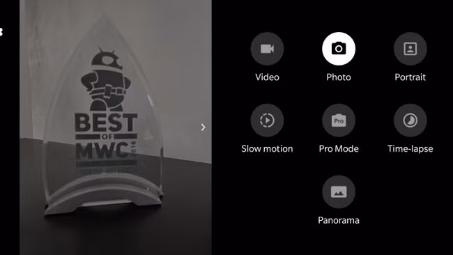 Ảnh: Android Authority Ảnh: Android Authority